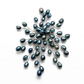 Black Freshwater Cultured Pearls Brooch for Women Fashion Jewelry Accessory